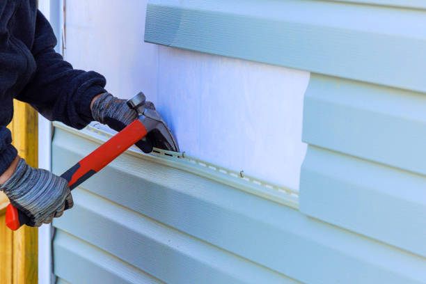 Trusted Emergency Siding Repair service in Johnstown, NY - Creative Siding